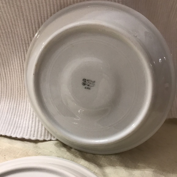 Buffalo Coffee cup Saucers - Picture 4 of 6